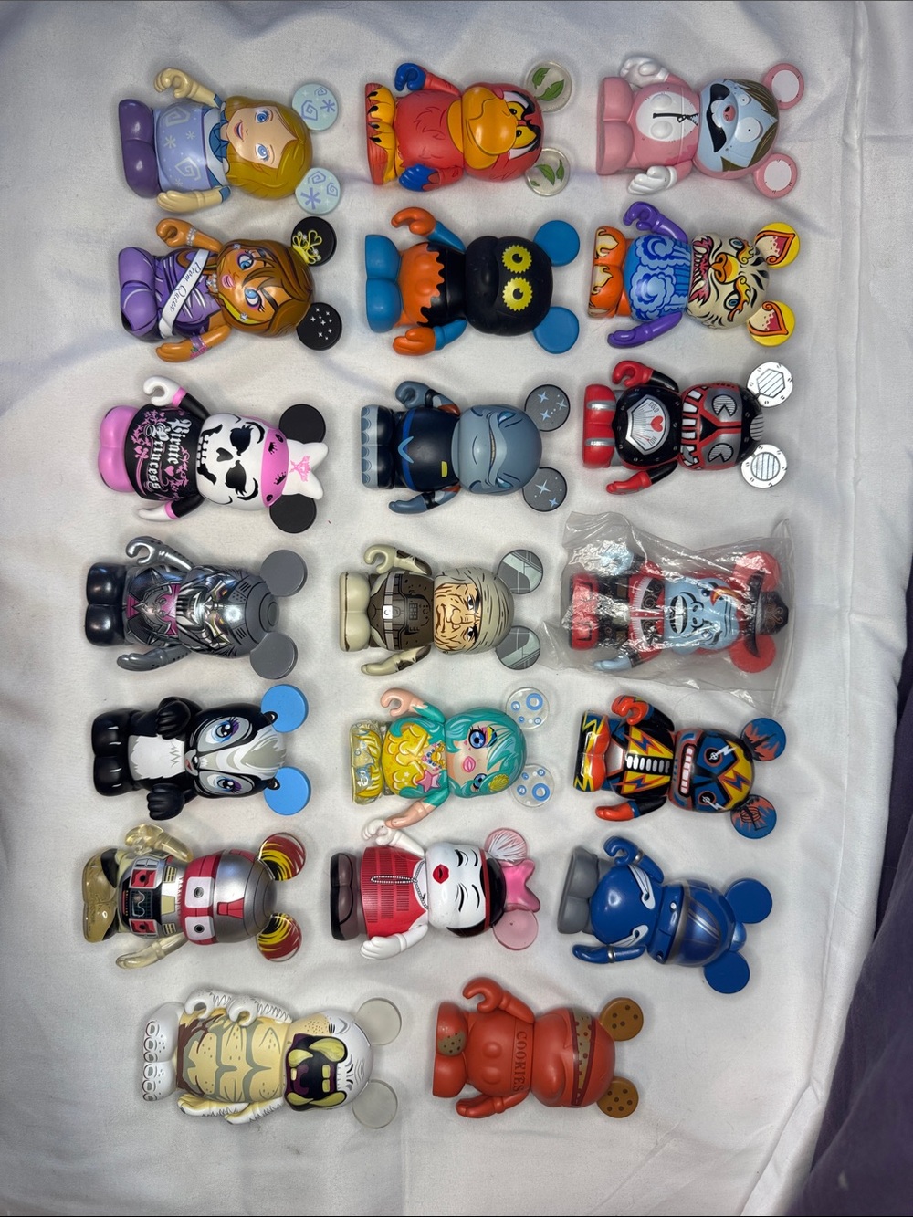 Disney Vinylmation lot of 20 figures